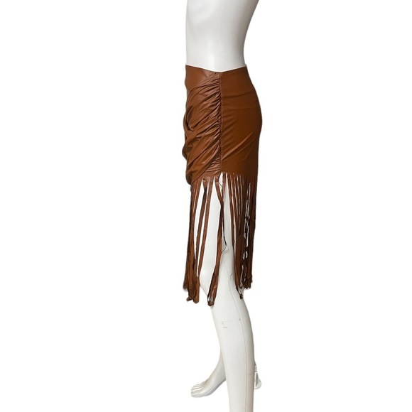 Brown Fringe Faux Leather PU Skirt
New - Picture 4 of 9